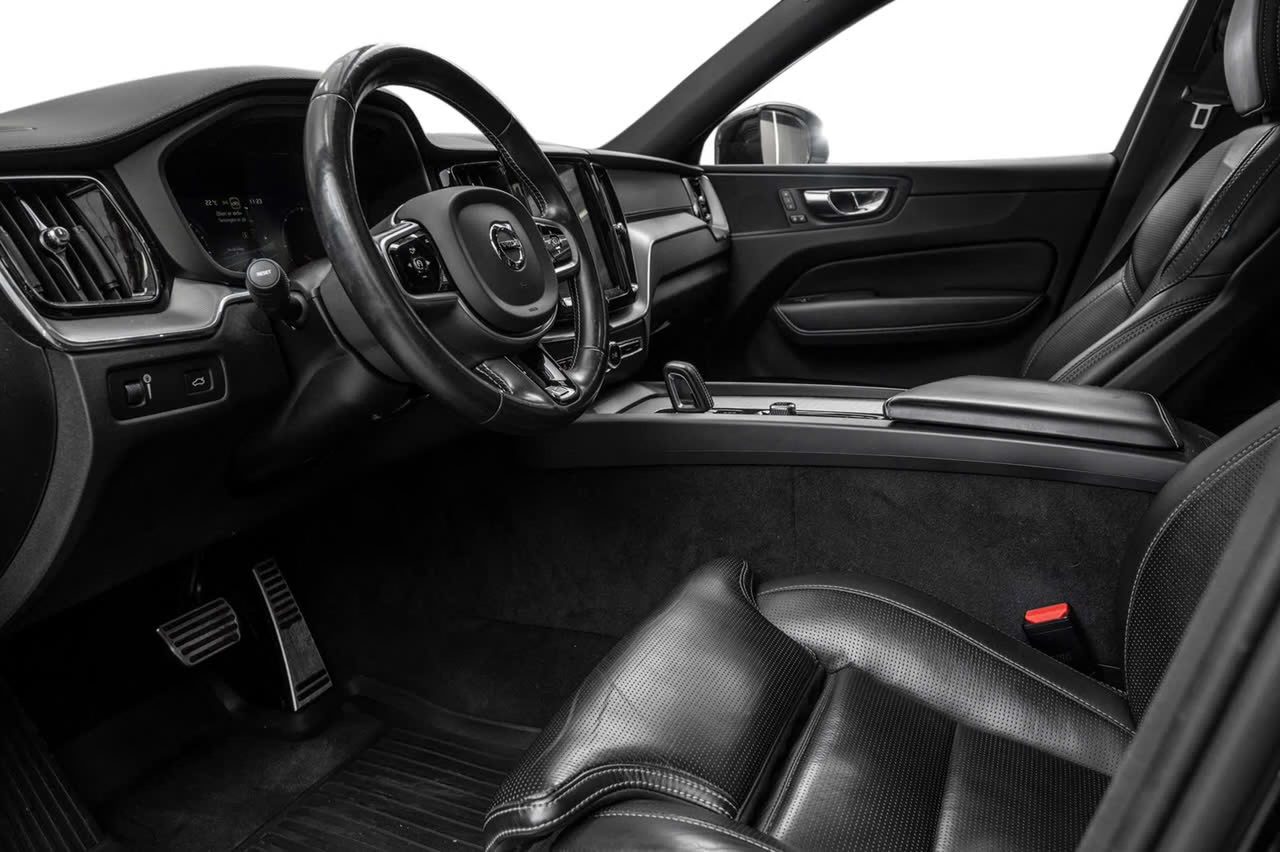 Volvo XC60 — foto 5