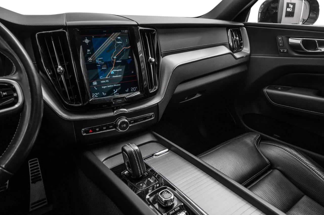 Volvo XC60 — foto 10