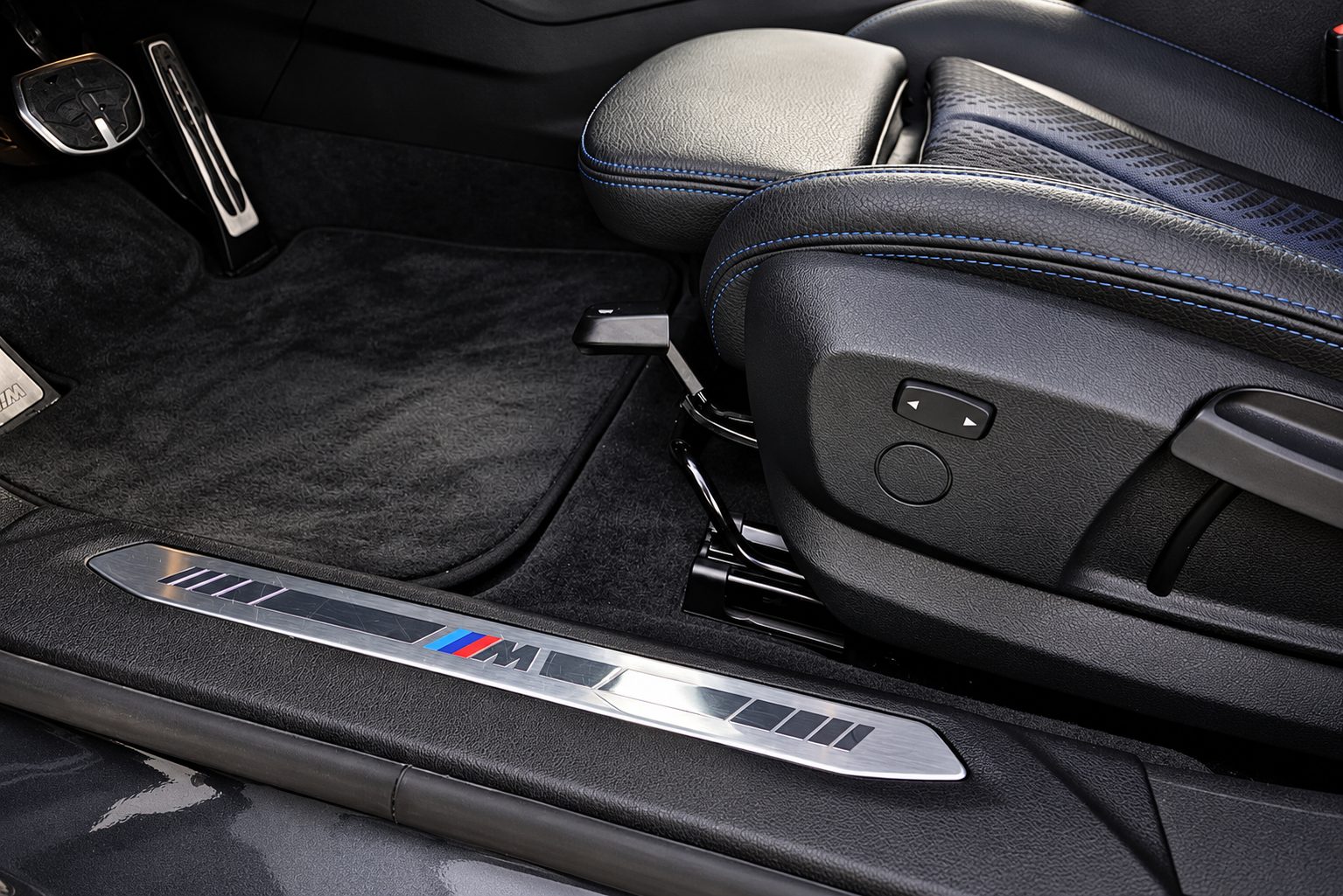 BMW Série 1 118i M Sport — foto 14