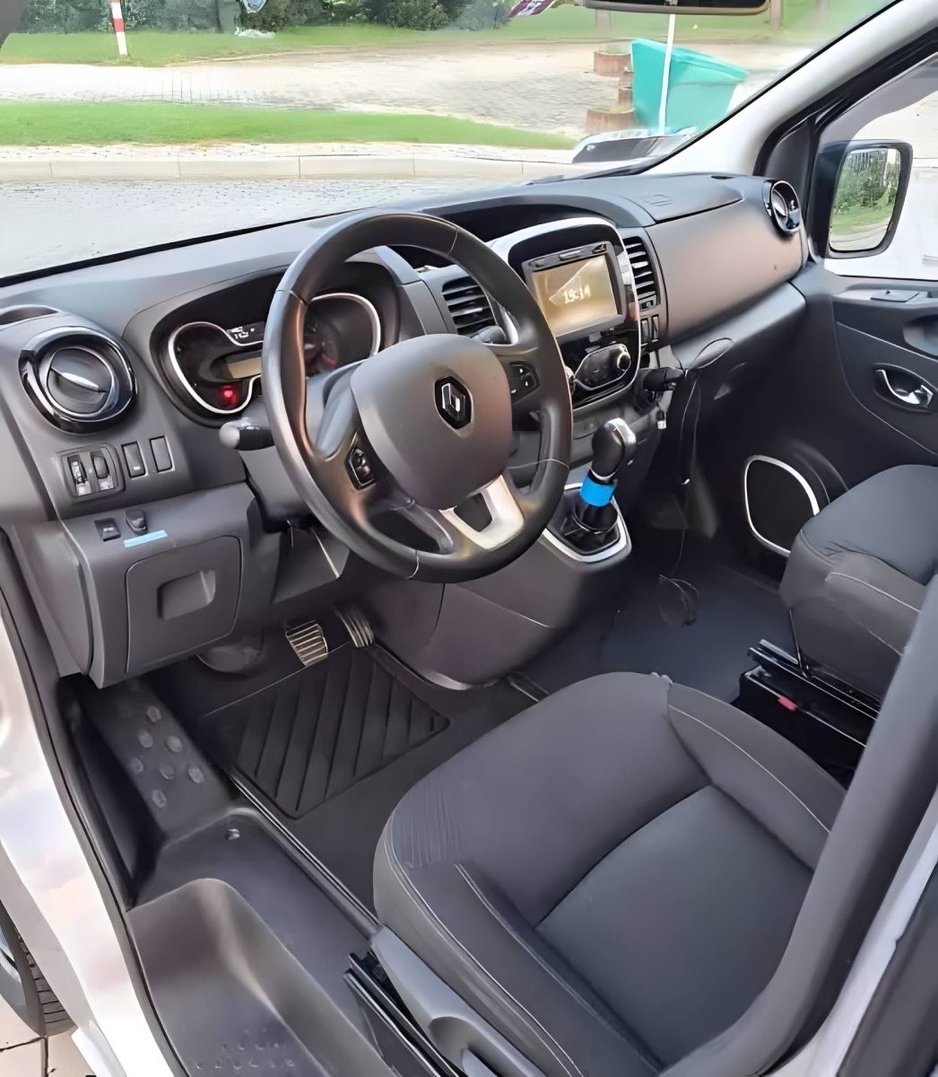 Renault Trafic Grand SpaceClass — Foto 7