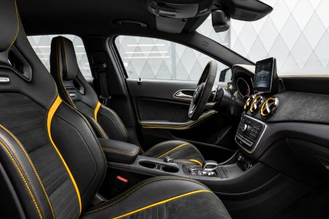 Mercedes-Benz GLA 45 4MATIC AMG 45 — photo 28