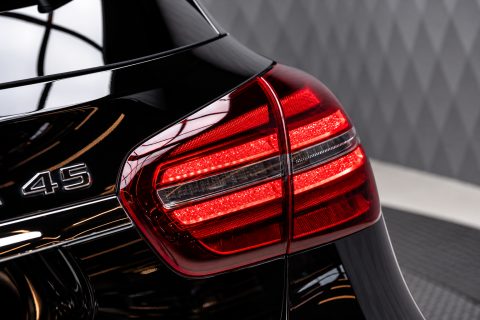 Mercedes-Benz GLA 45 4MATIC AMG 45 — photo 8